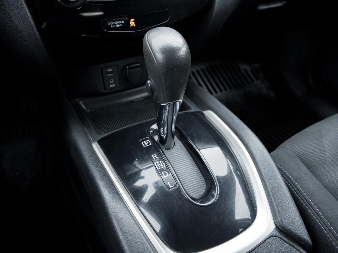 2016 Nissan Rogue AWD S, BACKUP CAMERA, POWER SEAT Photo