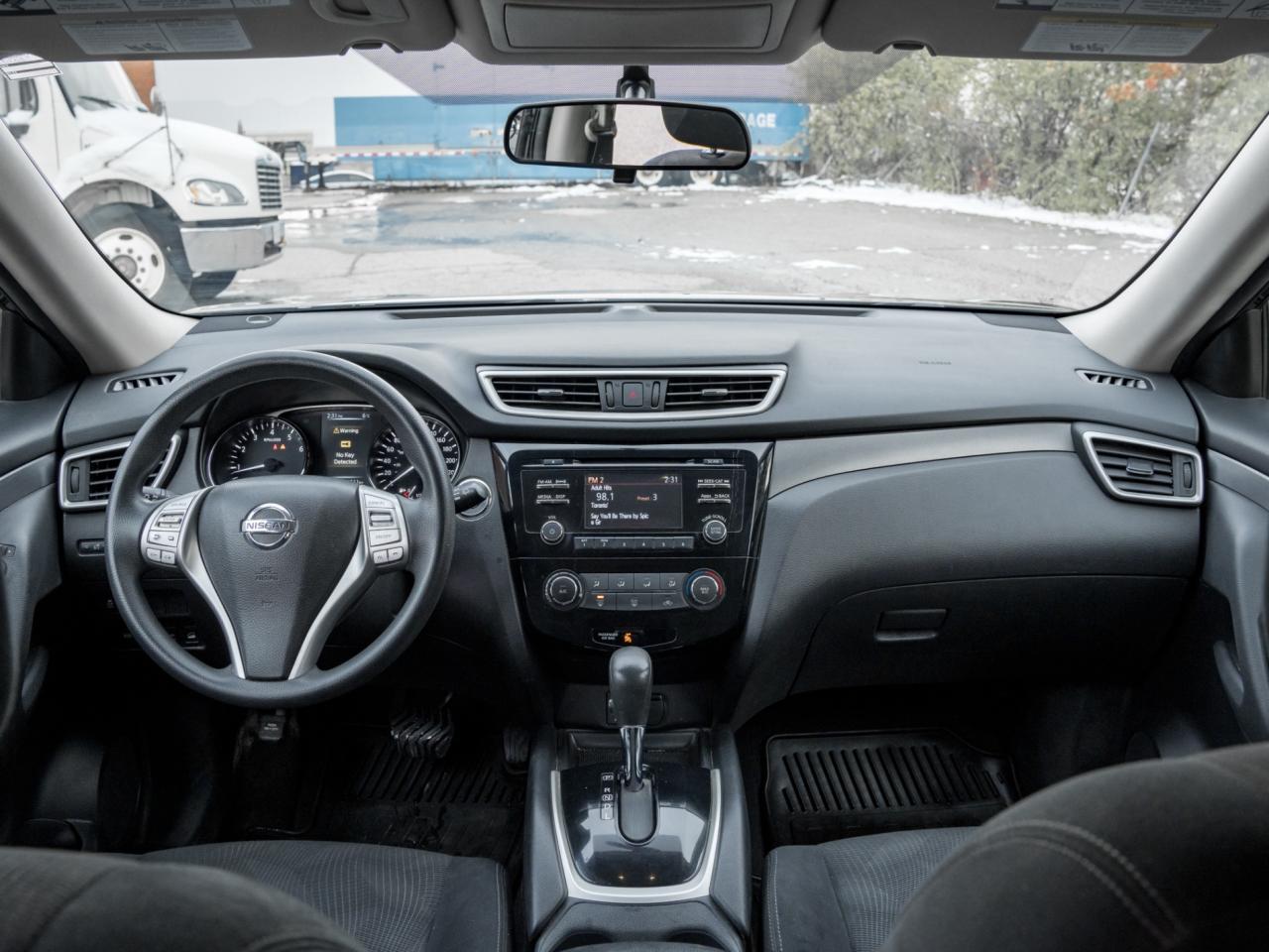 2016 Nissan Rogue AWD S, BACKUP CAMERA, POWER SEAT Photo