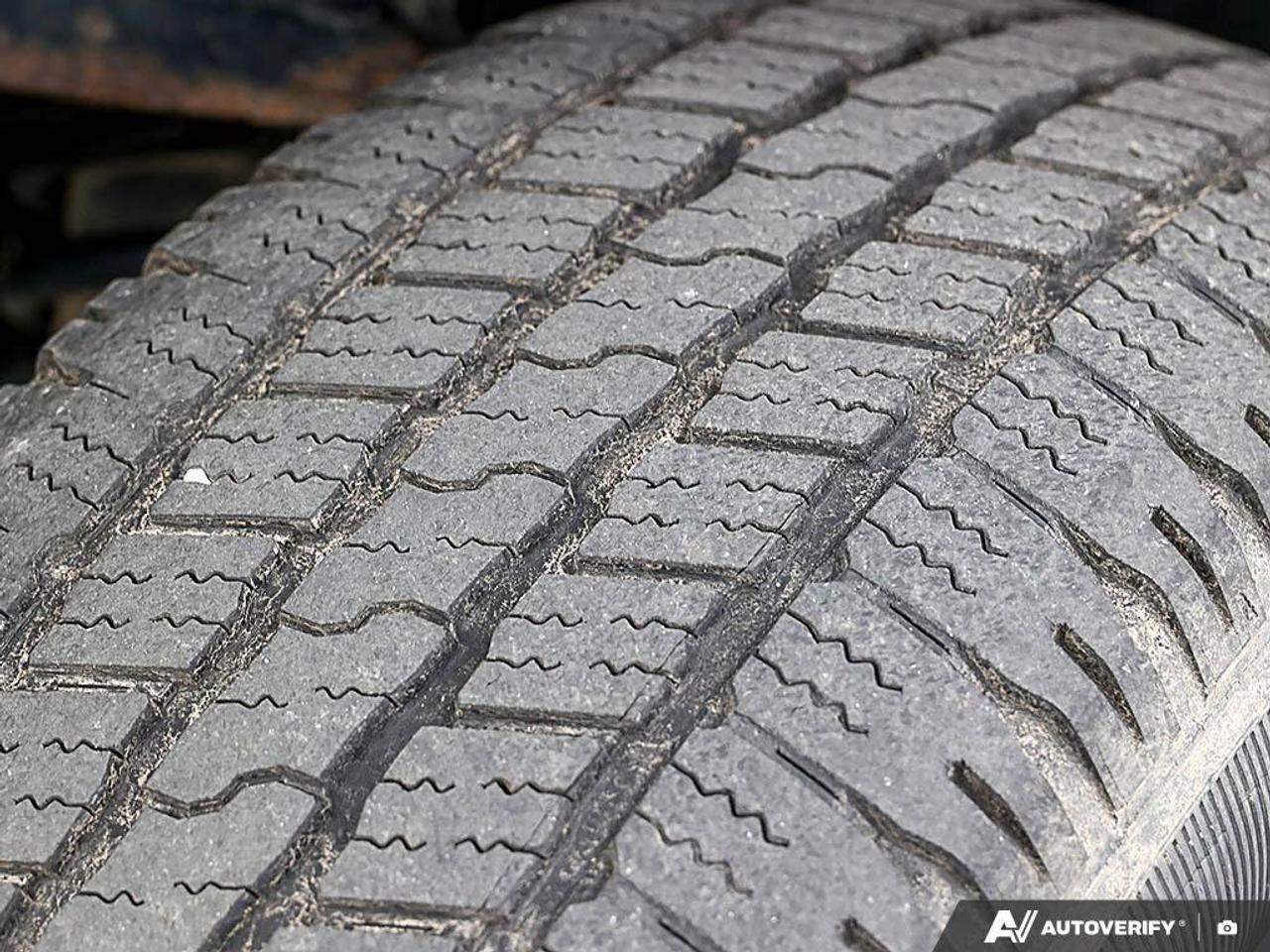 2022 RAM 1500 Classic SLTSLT BLACK, CREW, 4X4, HEMI, HEATED CLOTH, 1-OWN Photo