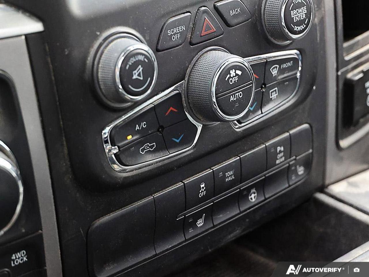 2022 RAM 1500 Classic SLTSLT BLACK, CREW, 4X4, HEMI, HEATED CLOTH, 1-OWN Photo