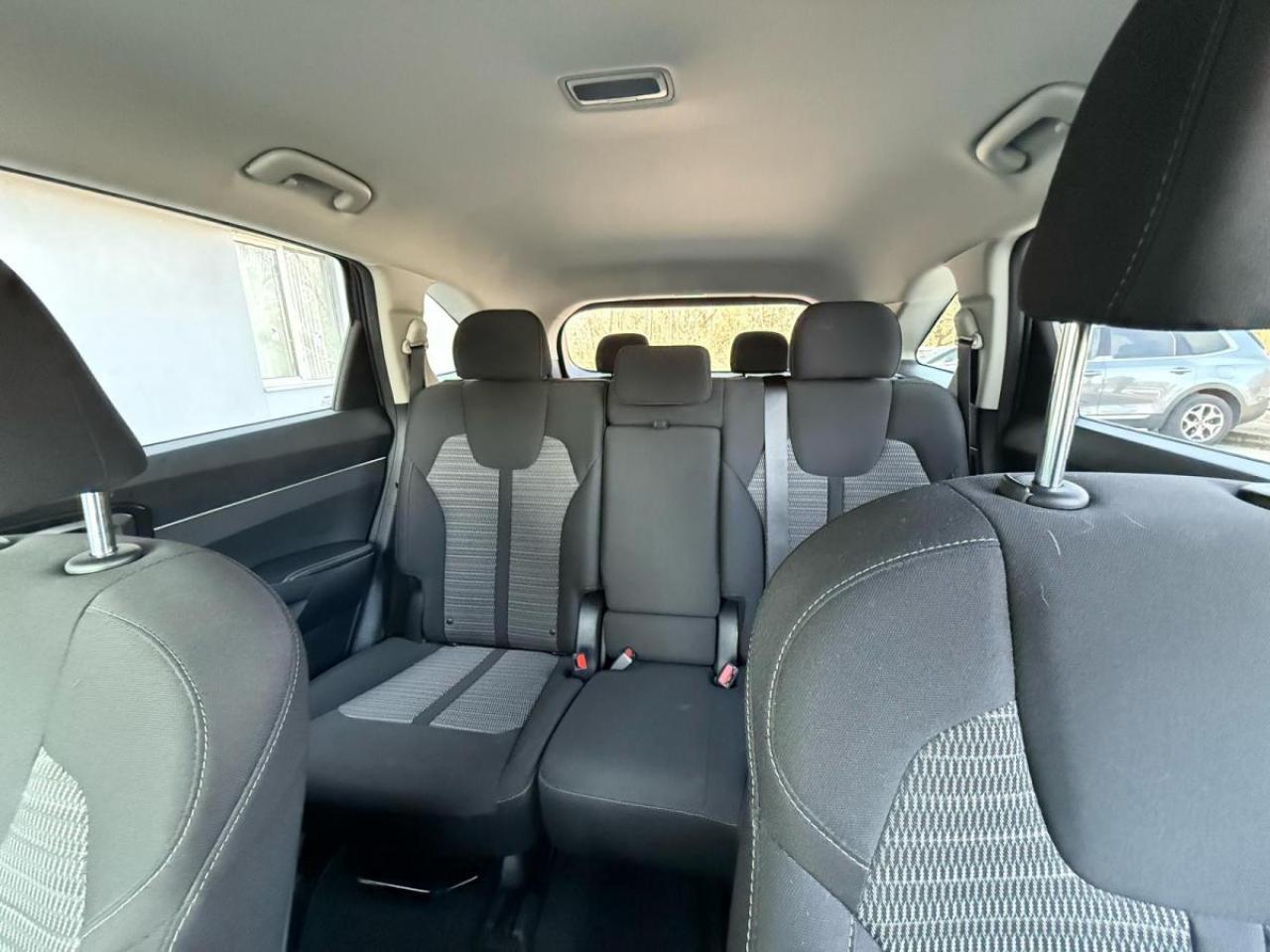 2024 Kia Sportage LX FWD Photo