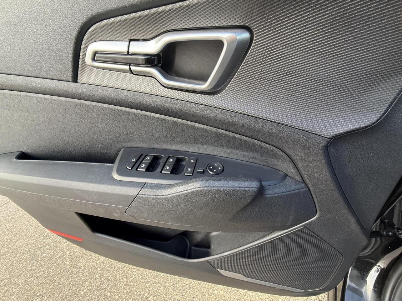 2024 Kia Sportage LX FWD Photo