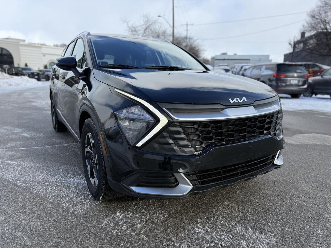 2024 Kia Sportage LX FWD Photo2