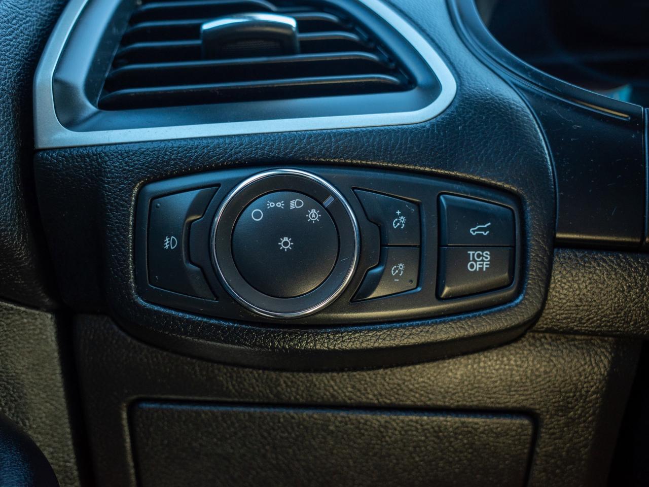 2022 Ford Edge SEL - Ford’s SYNC 3 Infotainment System Photo