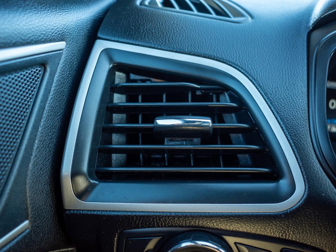 2022 Ford Edge SEL - Ford’s SYNC 3 Infotainment System Photo