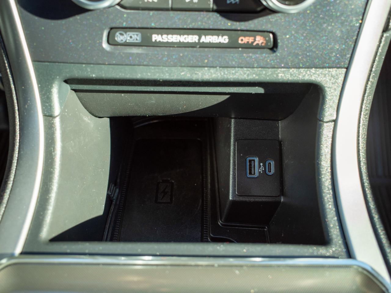 2022 Ford Edge SEL - Ford’s SYNC 3 Infotainment System Photo