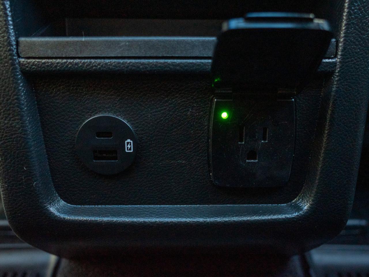 2022 Ford Edge SEL - Ford’s SYNC 3 Infotainment System Photo