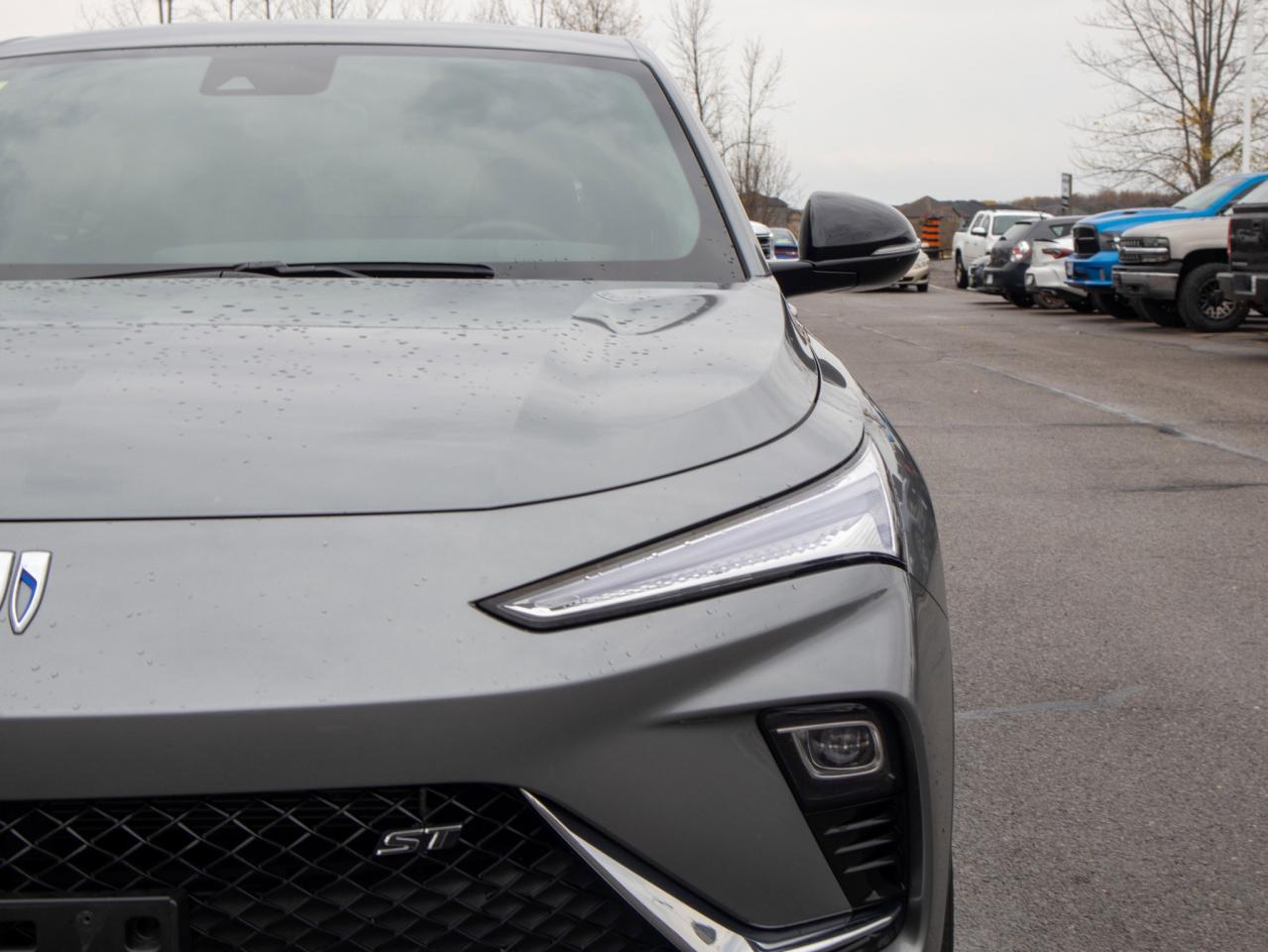 2025 Buick Envista Sport Touring - Apple CarPlay Android Auto Photo