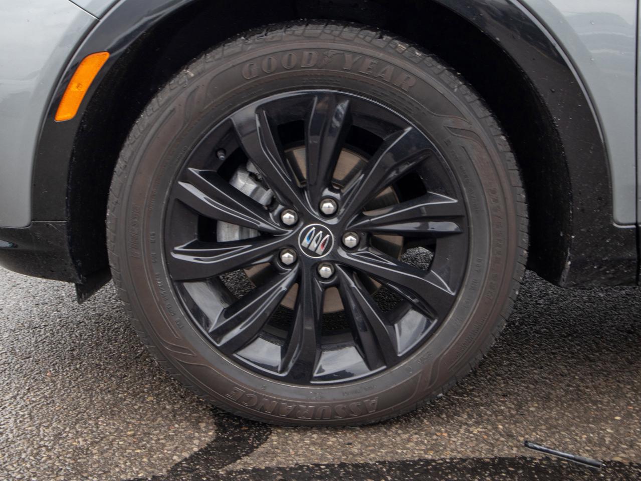 2025 Buick Envista Sport Touring - Apple CarPlay Android Auto Photo