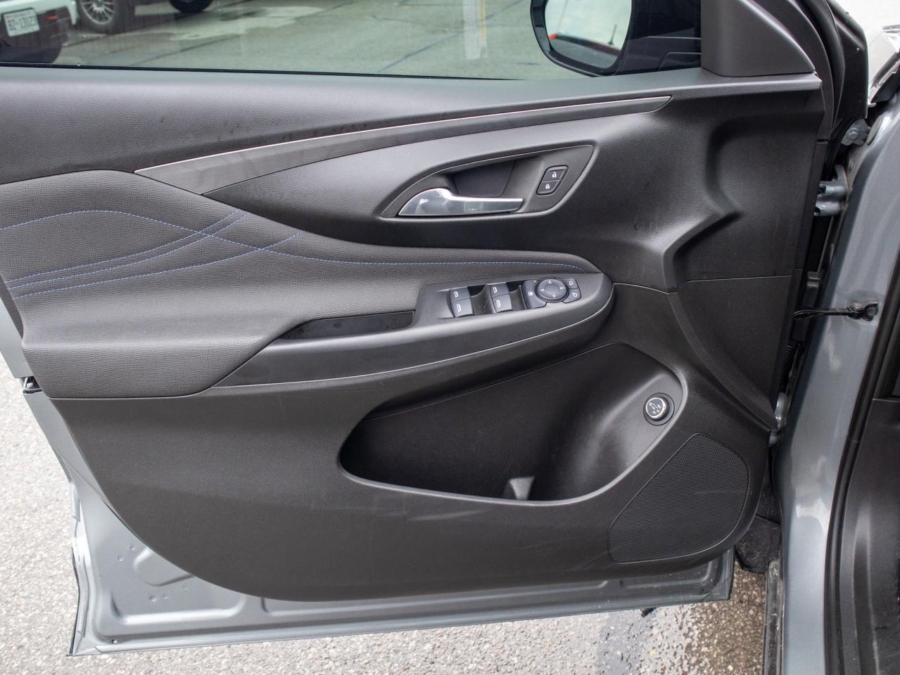 2025 Buick Envista Sport Touring - Apple CarPlay   Heated Steering Photo