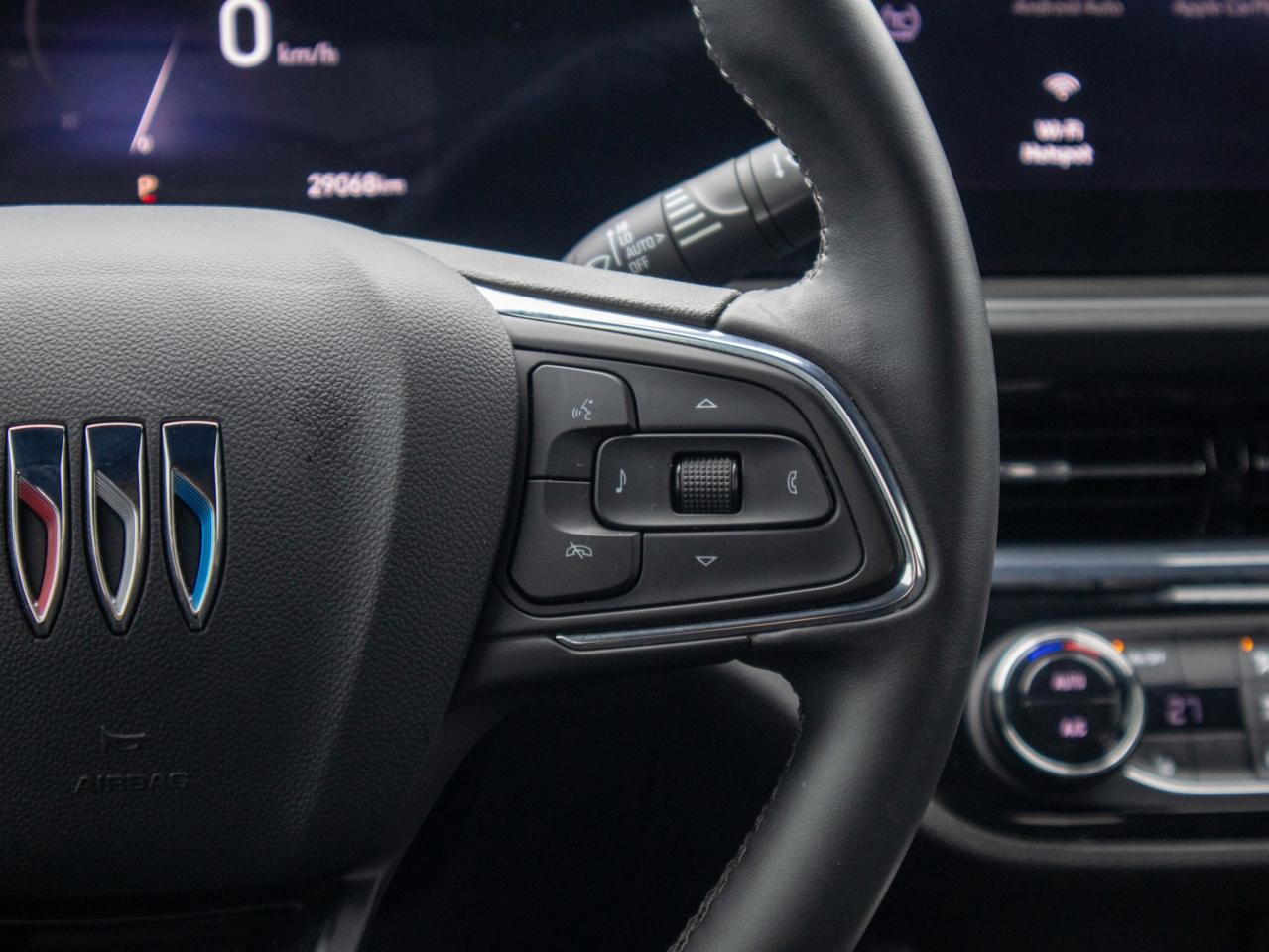 2025 Buick Envista Sport Touring - Apple CarPlay Android Auto Photo