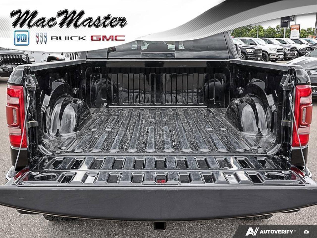 2020 RAM 1500 TradesmanSXT, QUAD, HEMI, 4X4, REMOTE START, ALLOY Photo