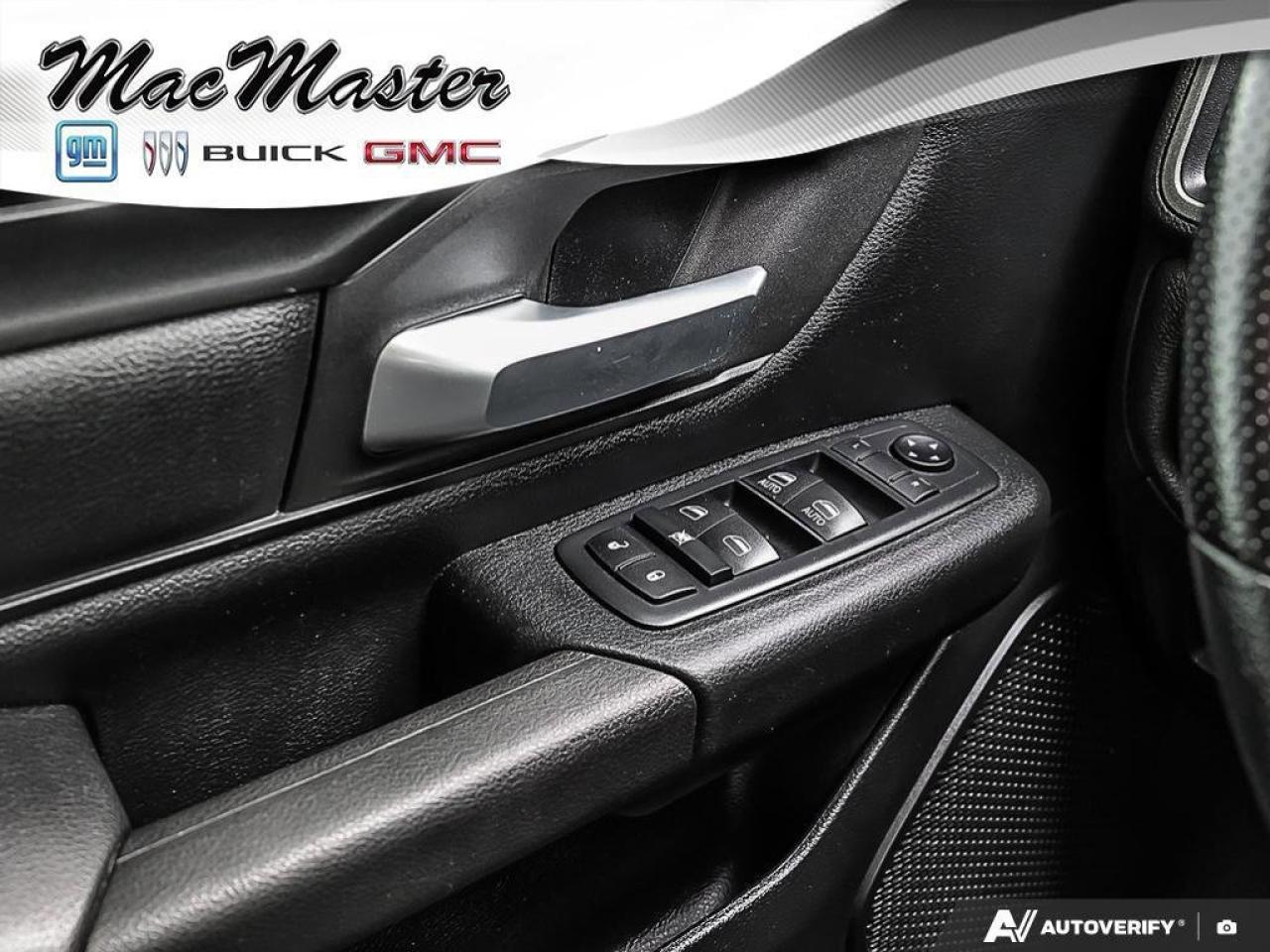 2020 RAM 1500 TradesmanSXT, QUAD, HEMI, 4X4, REMOTE START, ALLOY Photo