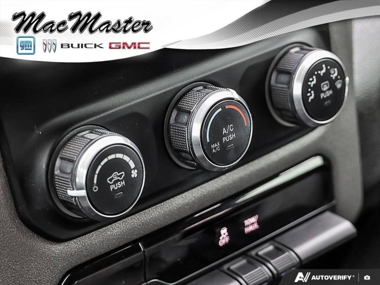 2020 RAM 1500 TradesmanSXT, QUAD, HEMI, 4X4, REMOTE START, ALLOY Photo