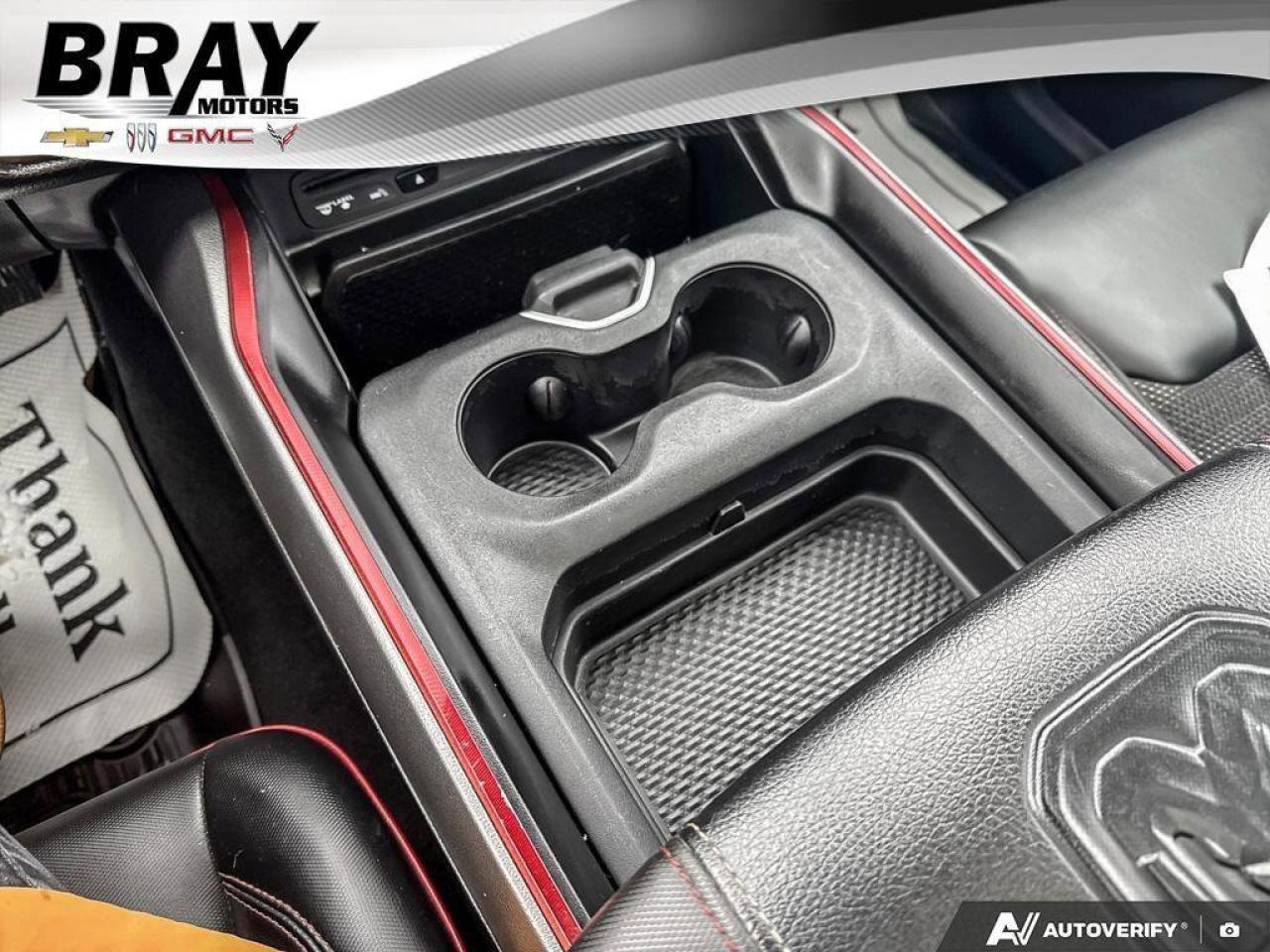 2019 RAM 1500 Rebel   SPRAY IN BEDLINER, TONNEAU COVER, RUNNING Photo