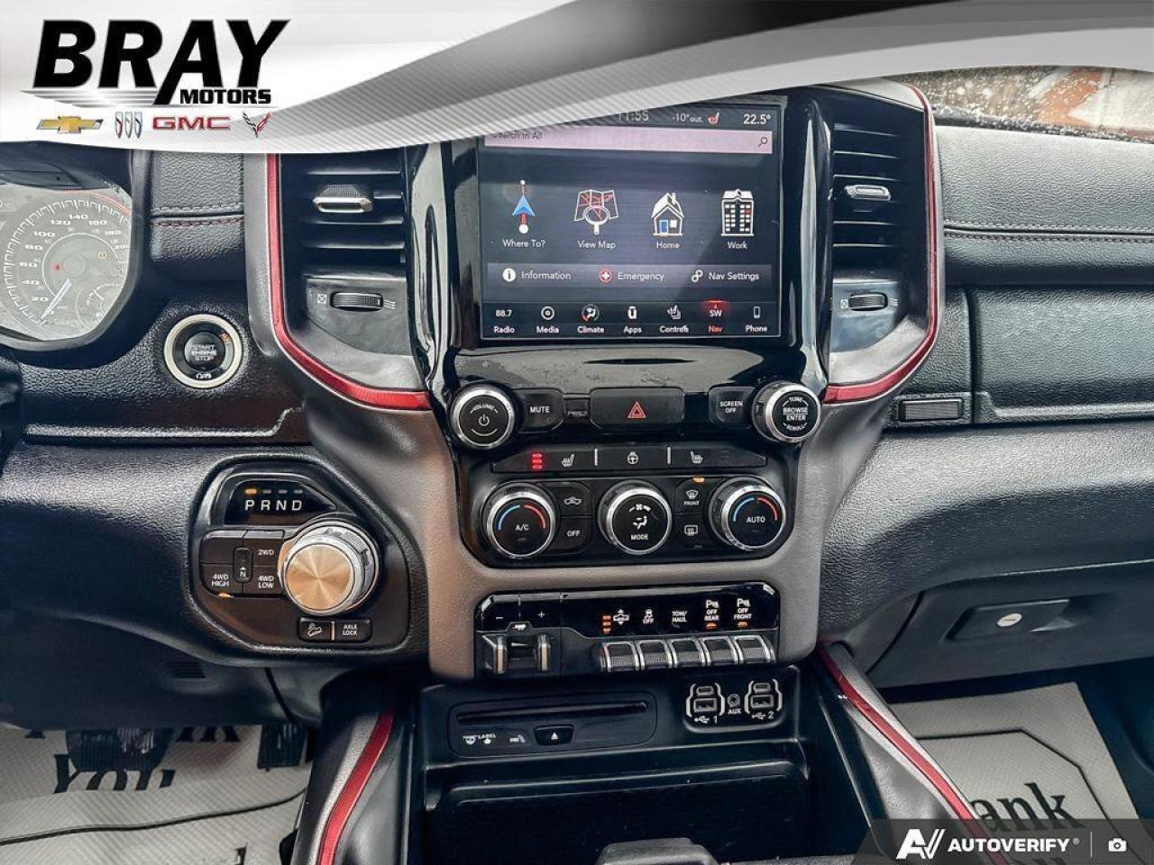 2019 RAM 1500 Rebel   SPRAY IN BEDLINER, TONNEAU COVER, RUNNING Photo