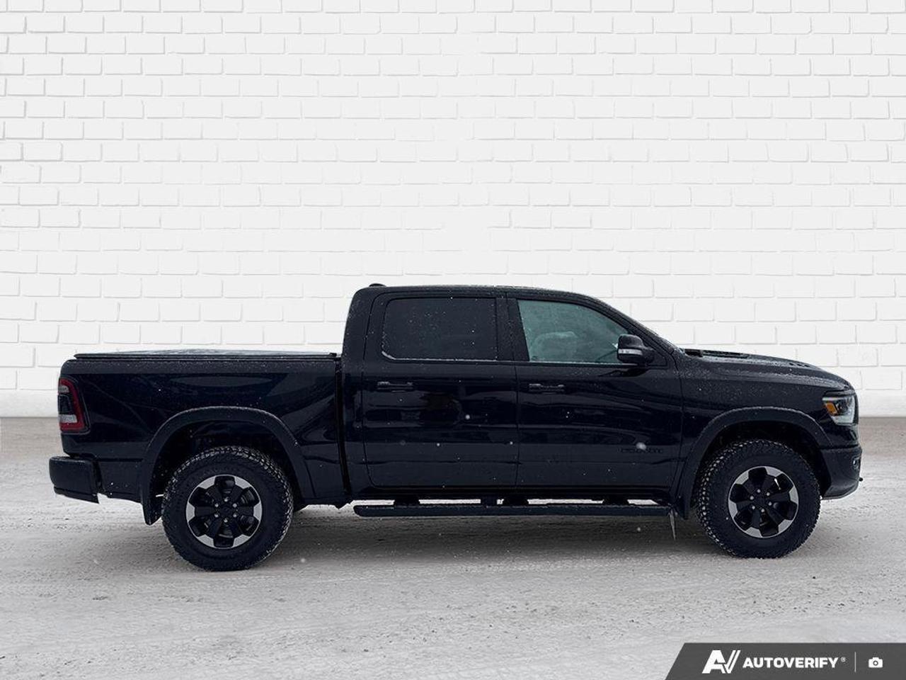 2019 RAM 1500 Rebel   SPRAY IN BEDLINER, TONNEAU COVER, RUNNING Photo