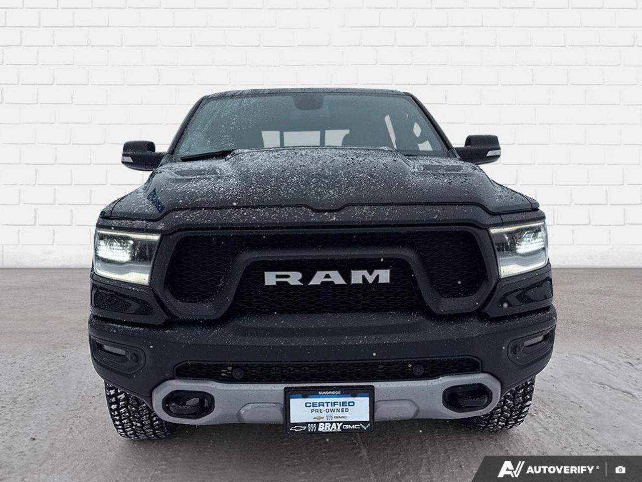 2019 RAM 1500 Rebel   SPRAY IN BEDLINER, TONNEAU COVER, RUNNING Photo