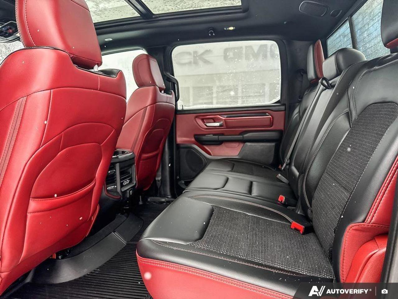 2019 RAM 1500 Rebel   SPRAY IN BEDLINER, TONNEAU COVER, RUNNING Photo