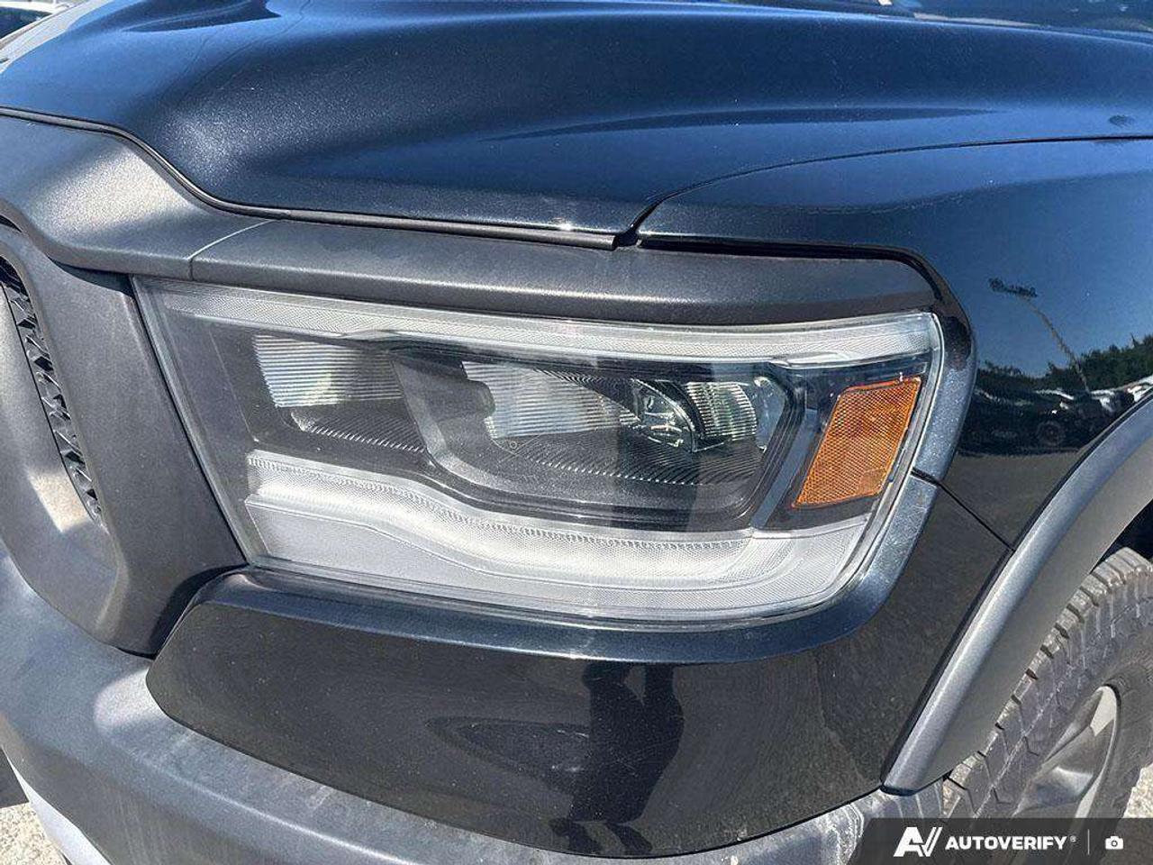 2019 RAM 1500 SPRAY IN BEDLINER. TONNEAU COVER. RUNNING BOARDS. SUNROOF. TRAILER BRAKE CONTROLLER. CERTIFIED. Photo