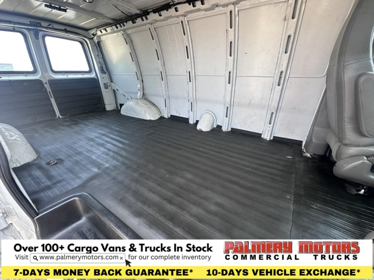 2022 GMC Savana Cargo Van Extended 155" WB Cargo Photo
