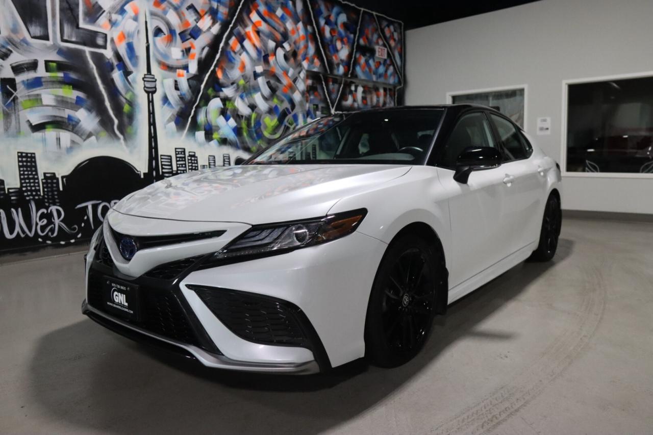 Used 2022 Toyota Camry Hybrid XSE Auto for sale in Concord, ON