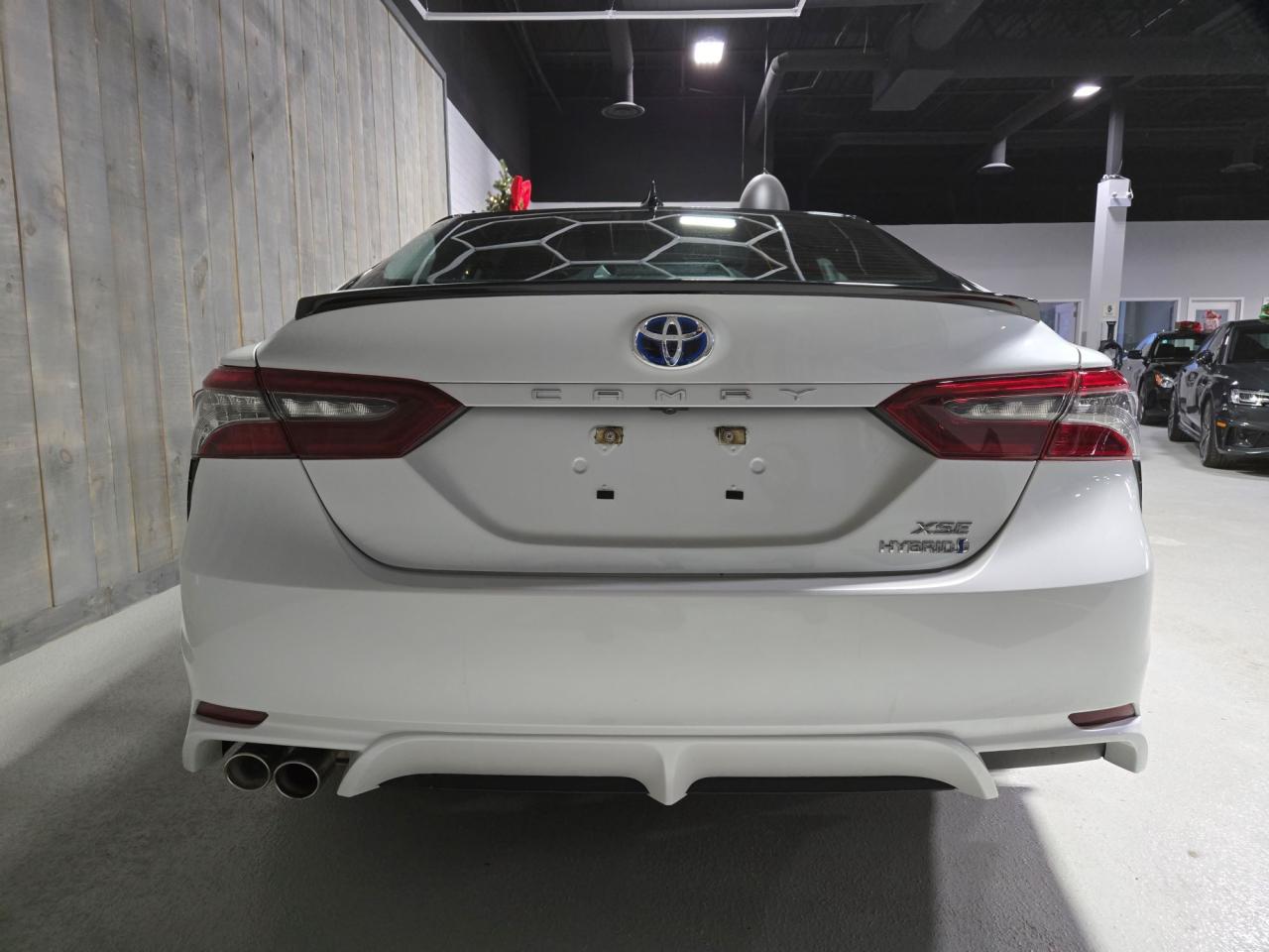 2022 Toyota Camry XSE HYBRID LOADED  NO ACCIDENTS Photo4