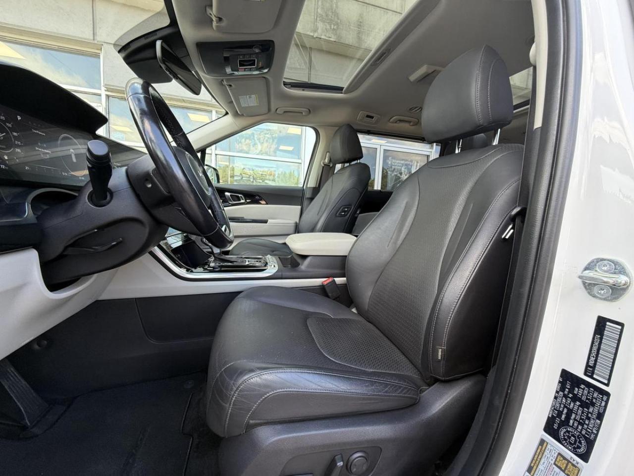 2024 Kia Carnival SX FWD Photo