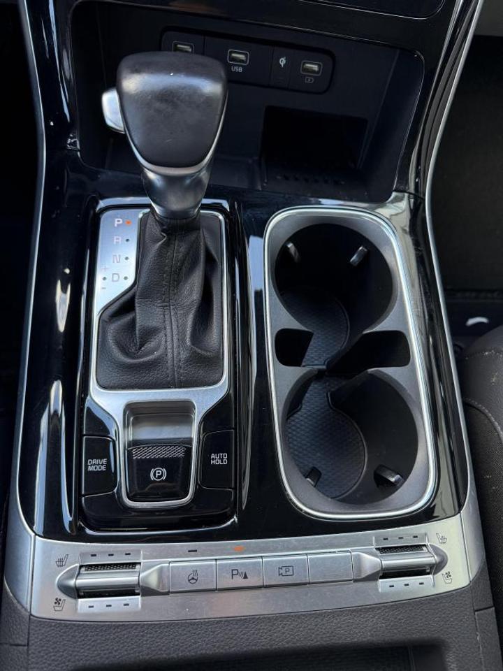 2024 Kia Carnival SX FWD Photo