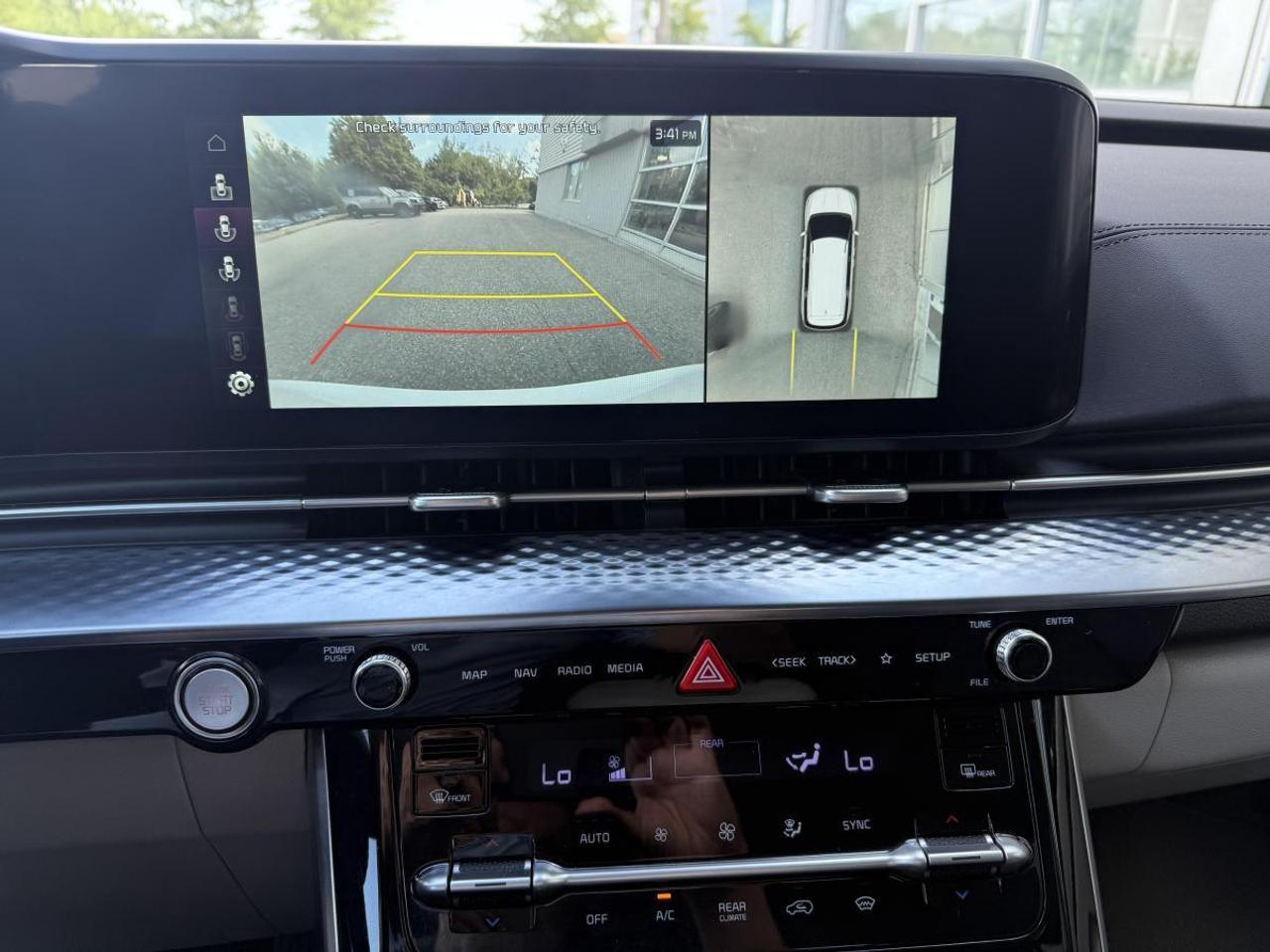 2024 Kia Carnival SX FWD Photo