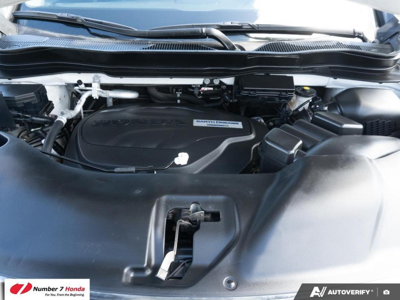 2020 Honda Pilot Touring 8 Pass *EXTENDED FACTORY WARRANTY*ONE OWNE Photo