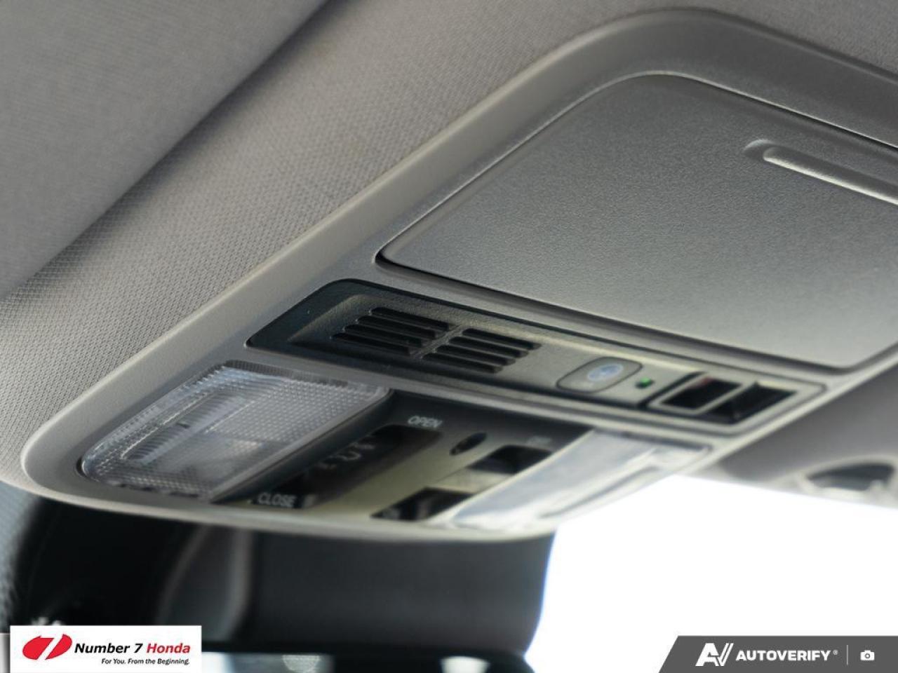 2020 Honda Pilot Touring 8 Pass *EXTENDED FACTORY WARRANTY*ONE OWNE Photo