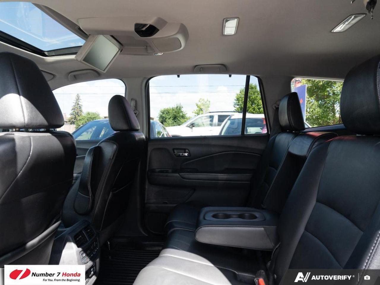 2020 Honda Pilot Touring 8 Pass *EXTENDED FACTORY WARRANTY*ONE OWNE Photo