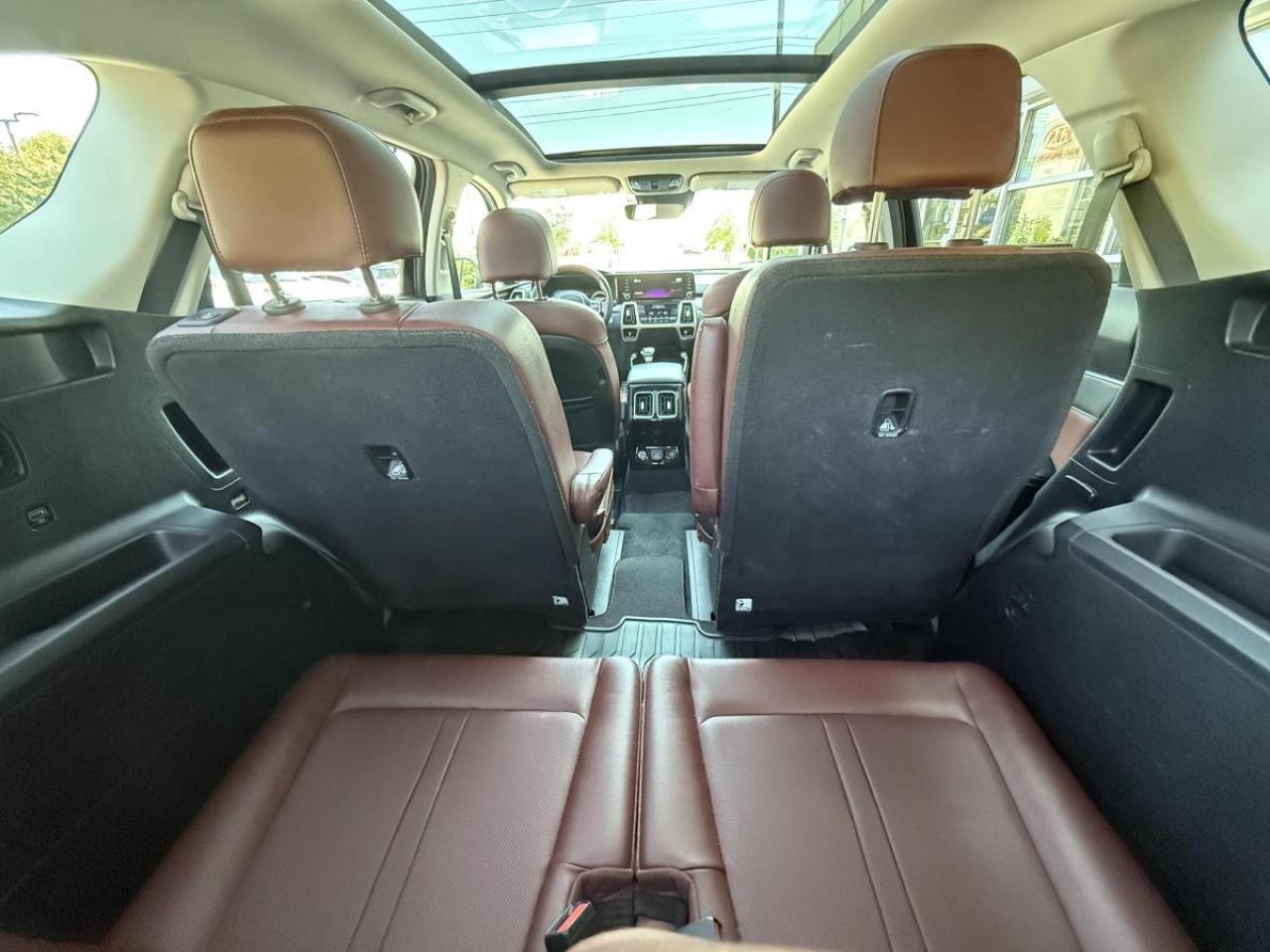 2022 Kia Sorento SX AWD w/Burgundy Leather Photo