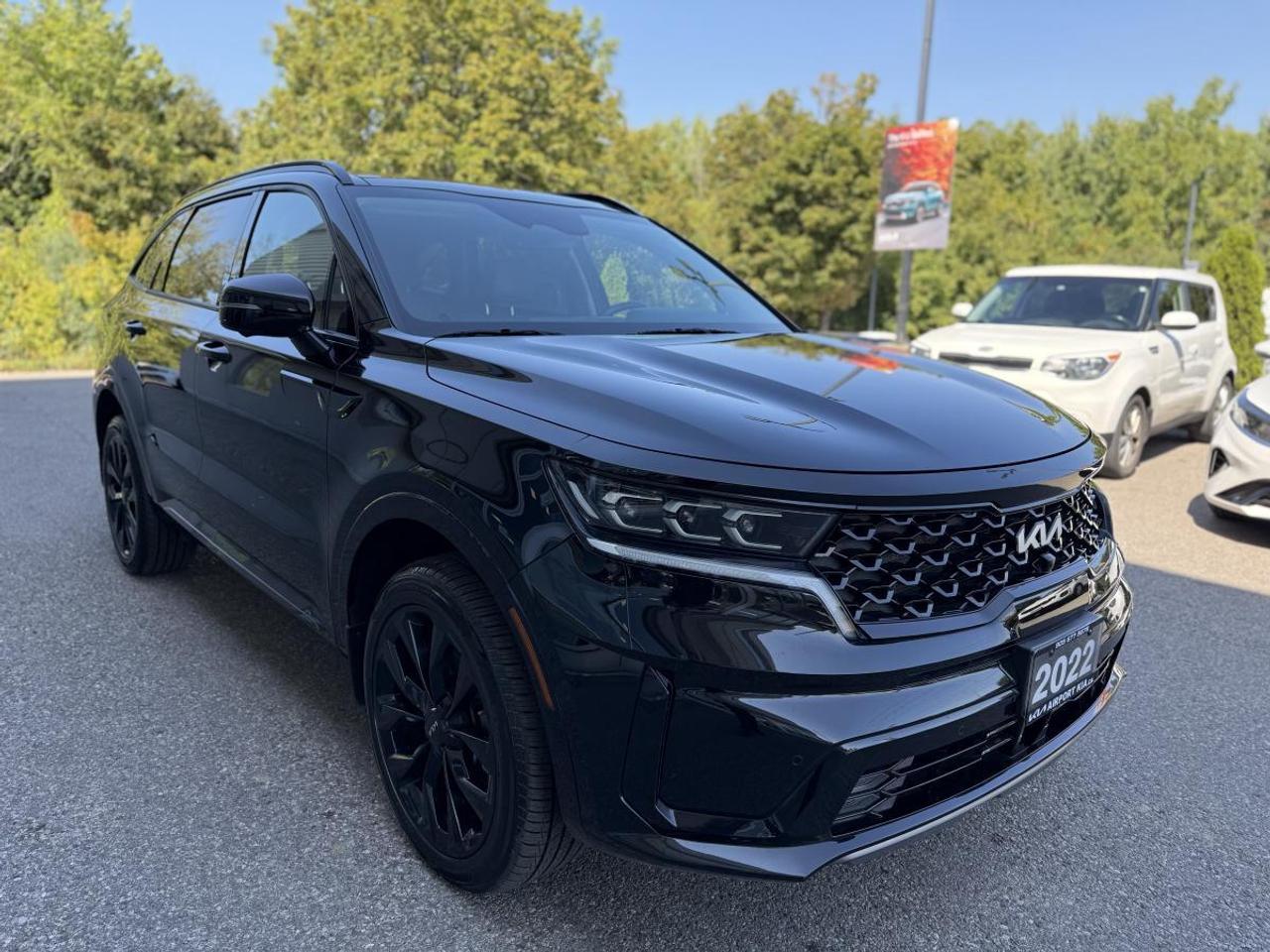 2022 Kia Sorento SX AWD w/Burgundy Leather Photo