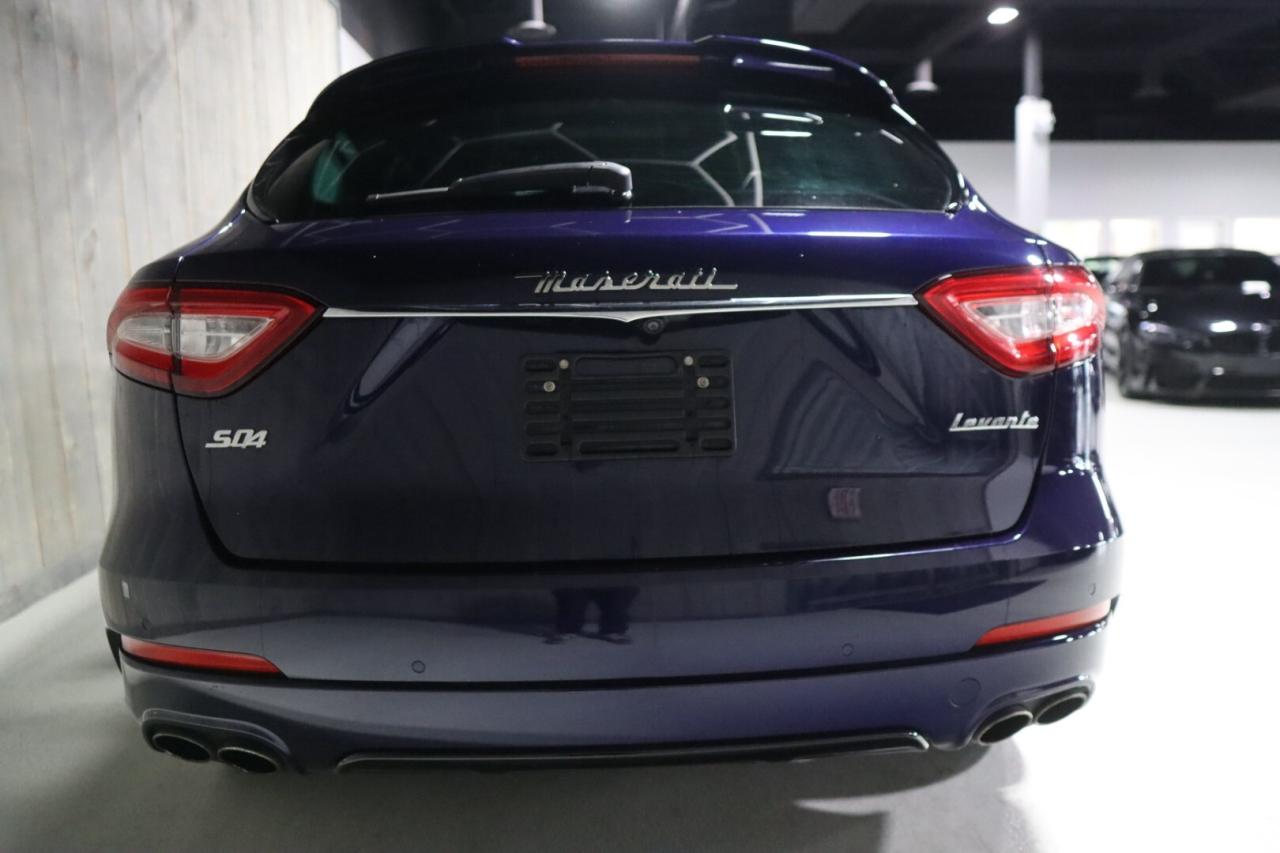 2017 Maserati Levante S AWD 454 HP  CLEAN  NO ACCIDENTS Photo