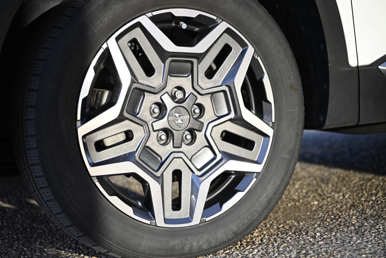 2023 Hyundai Santa Fe Plug-In Hybrid CPO Rates from 4.49%,1-owner Photo