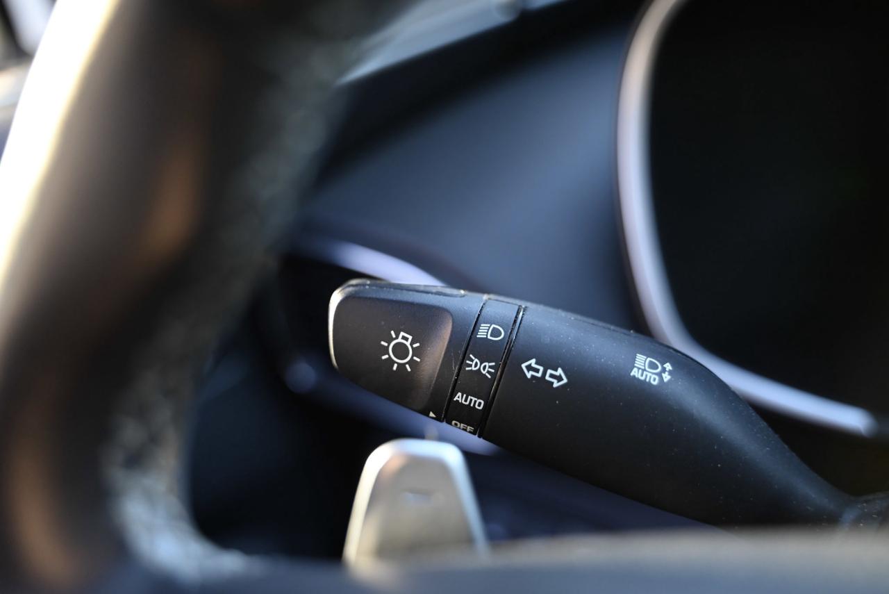 2023 Hyundai Santa Fe Plug-In Hybrid CPO Rates from 4.49%,1-owner Photo