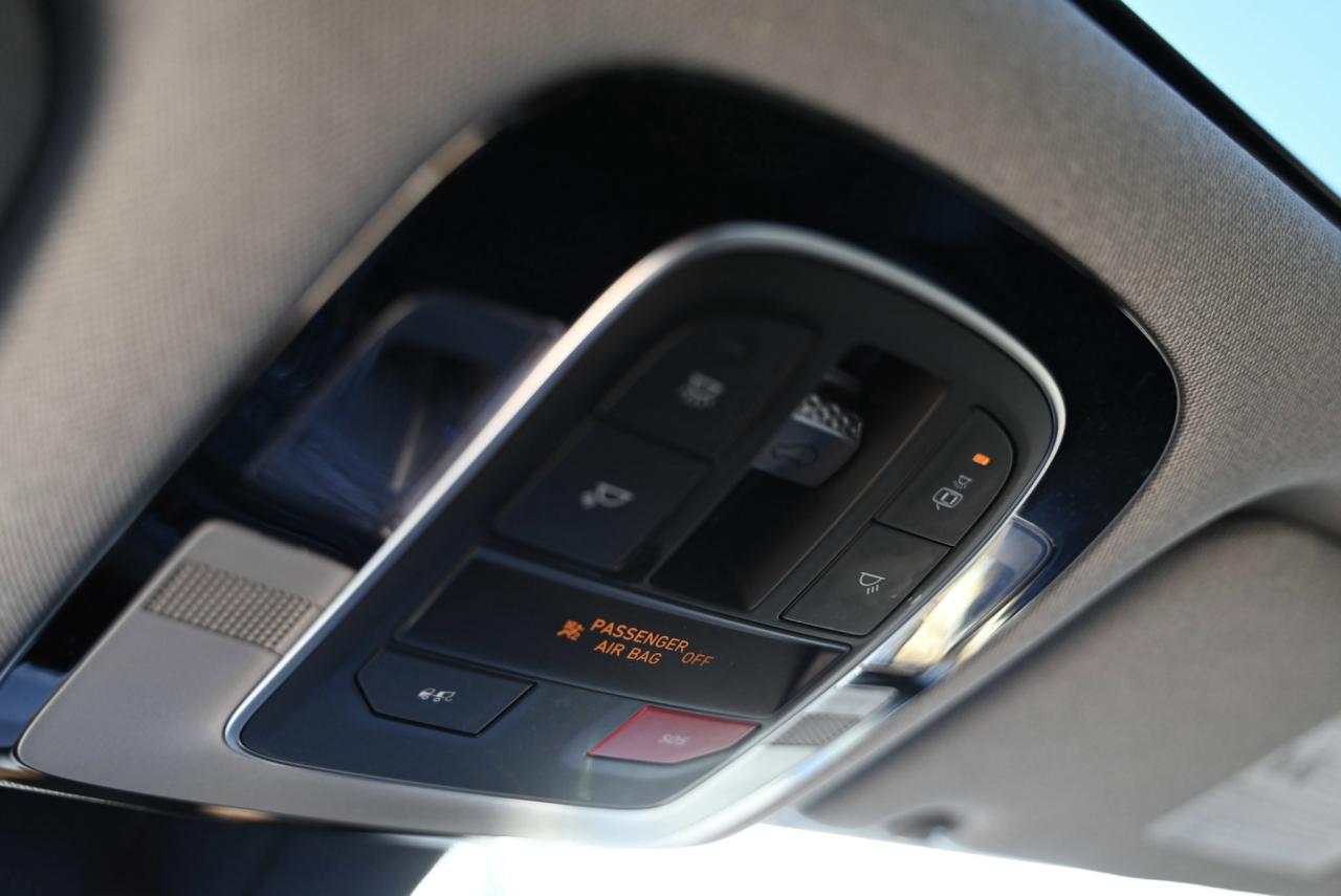 2023 Hyundai Santa Fe Plug-In Hybrid CPO Rates from 4.49%,1-owner Photo