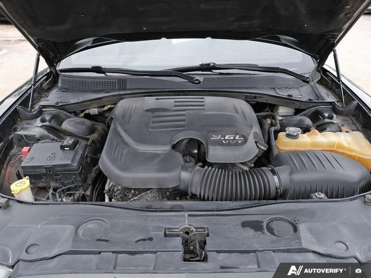 2014 Dodge Charger SEAS-TRADED, V6, RWD, CLOTH, TOUCHSCREEN Photo