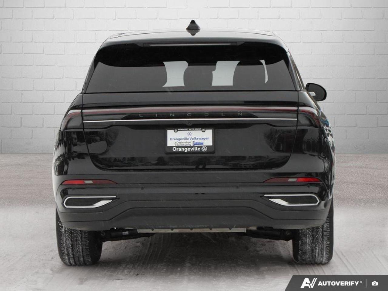 2025 Lincoln Nautilus PremiereONE-OWNER, ACCIDENT-FREE, 360 CAM, 48 SCRE Photo