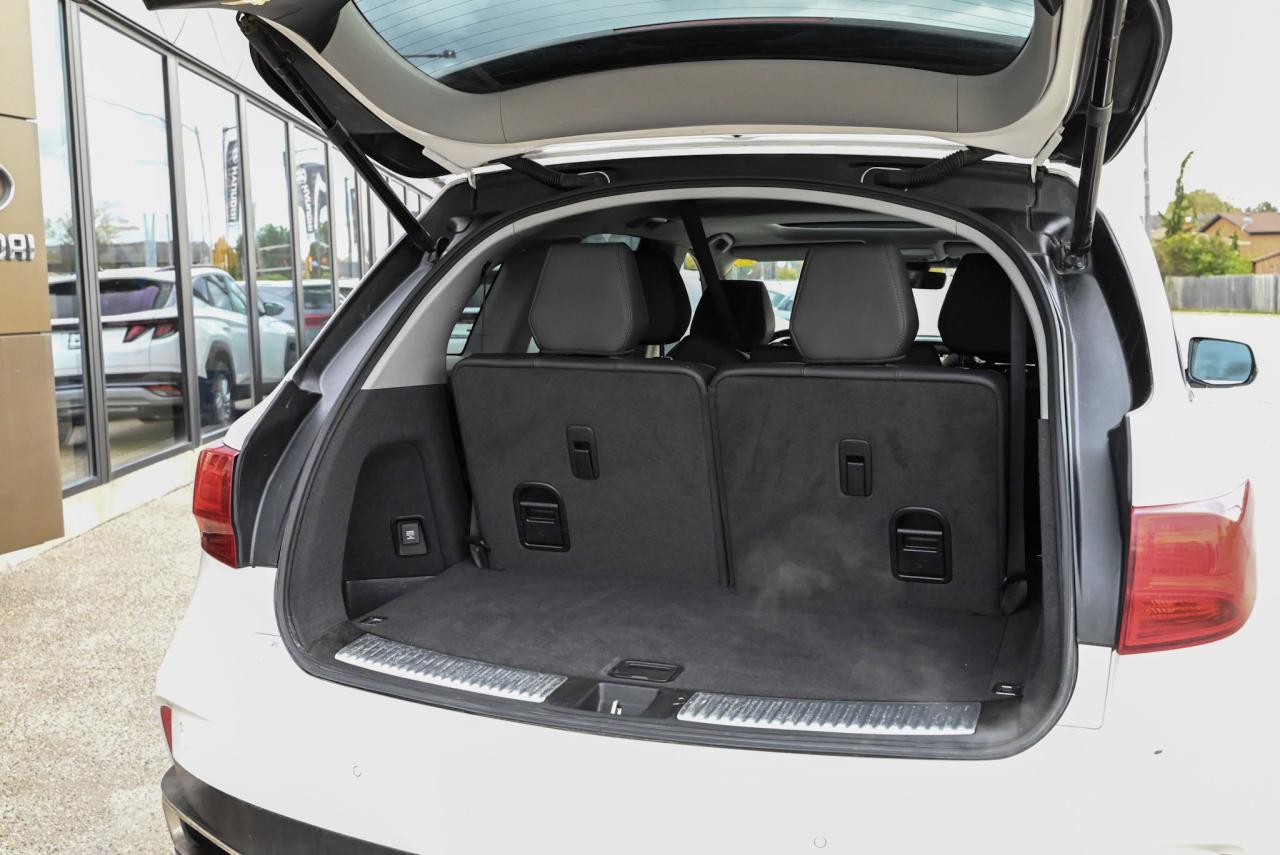 2020 Acura MDX Tech, FULLY LOADED, AWD, SERVICE HISTORY, NO ACCID Photo3