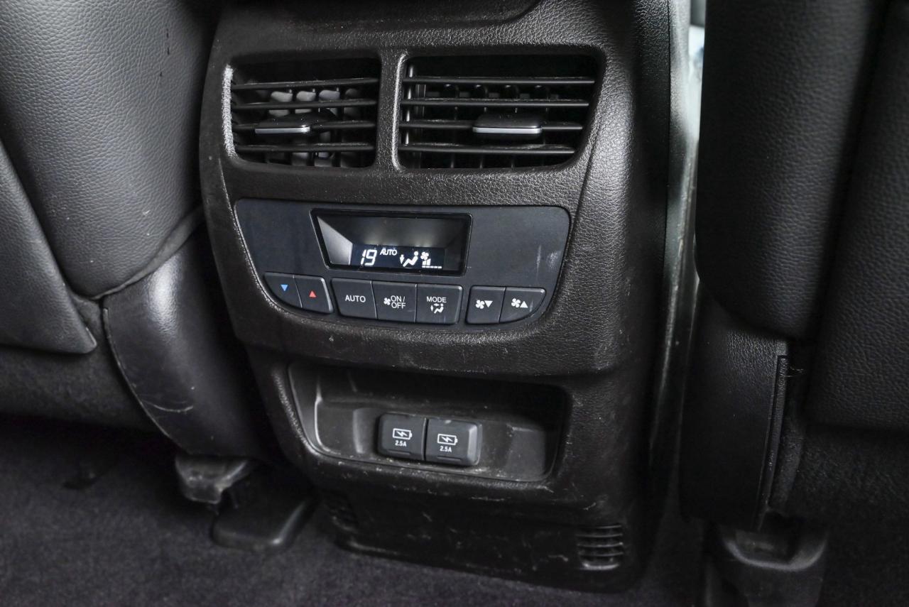 2020 Acura MDX Tech, FULLY LOADED, AWD, SERVICE HISTORY, NO ACCID Photo