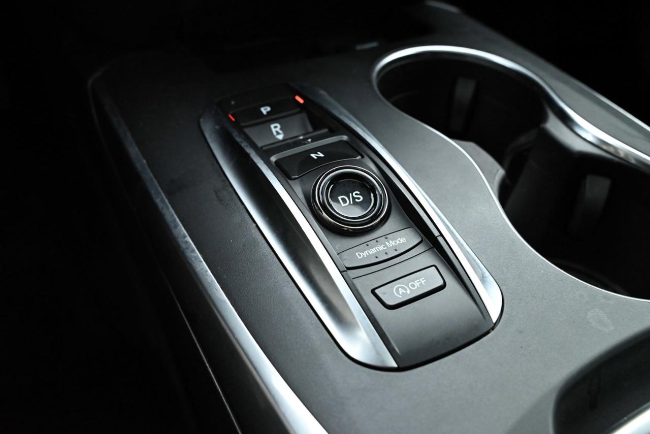 2020 Acura MDX Tech, FULLY LOADED, AWD, SERVICE HISTORY, NO ACCID Photo