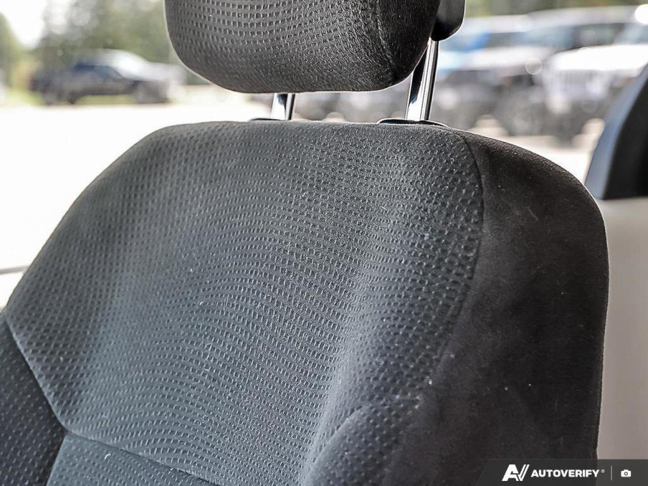 2012 Dodge Grand Caravan SEEXPRESS, V6, UCONNECT, TRI-ZONE CLIMATE, ALLOYS, Photo