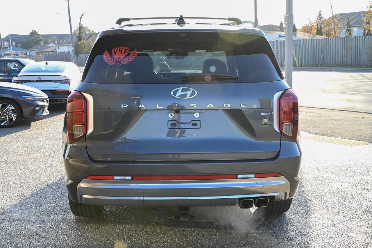 2023 Hyundai PALISADE Ultimate Calligraphy/ 1-owner / 7-Passenger Photo3