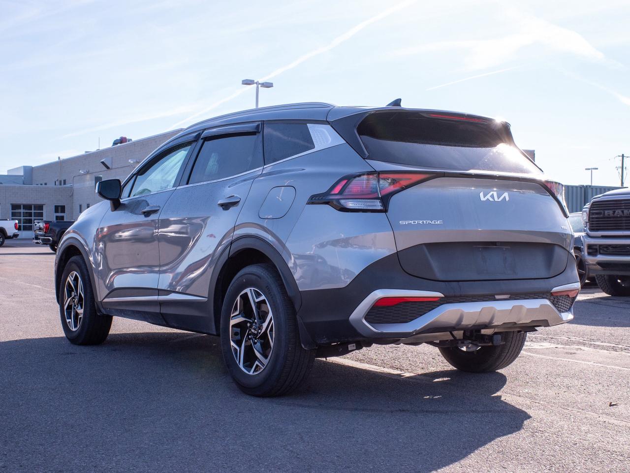 2023 Kia Sportage LX -  Parking Guidance, Perimeter Alarm Photo