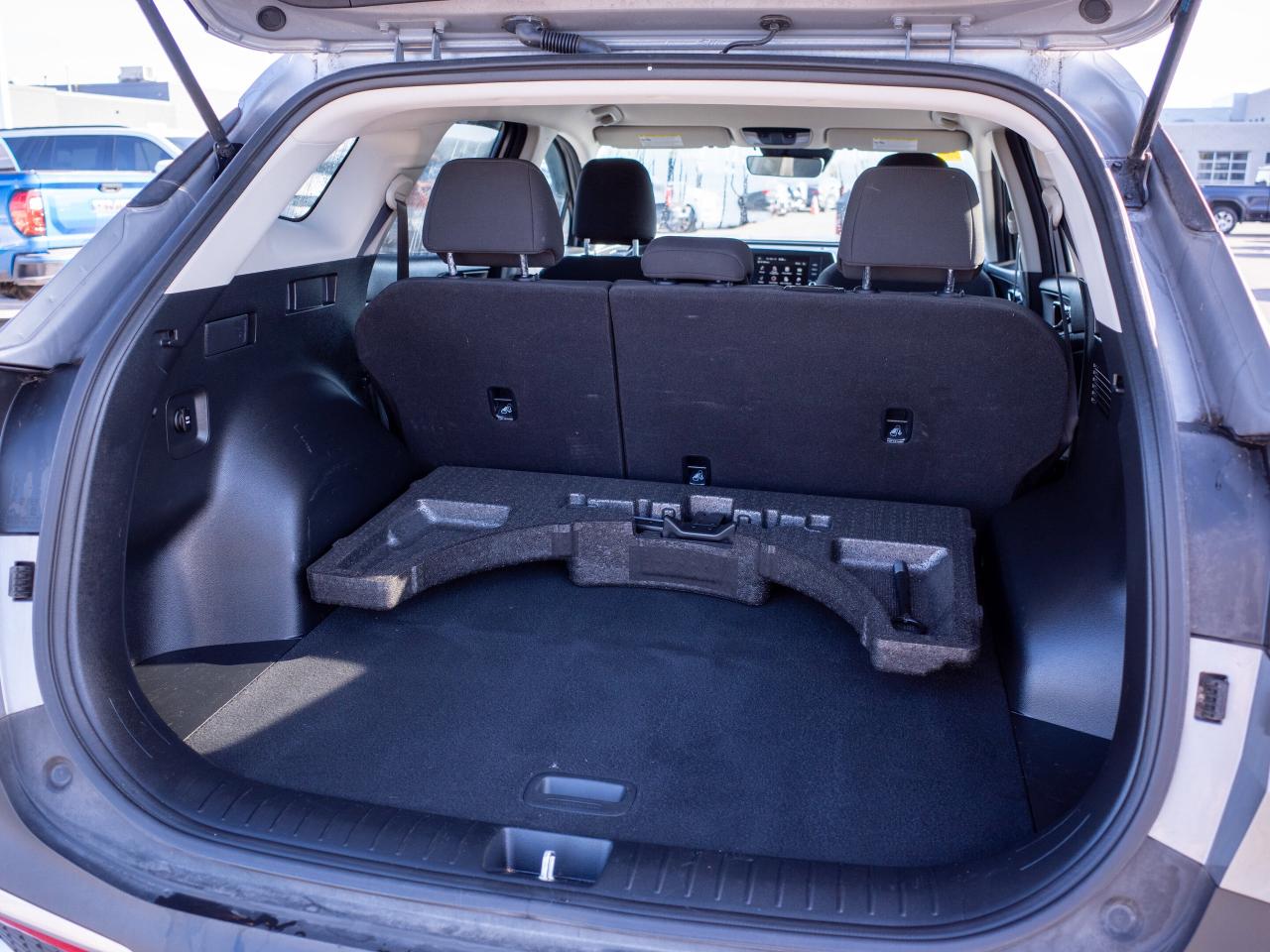 2023 Kia Sportage LX -  Parking Guidance, Perimeter Alarm Photo