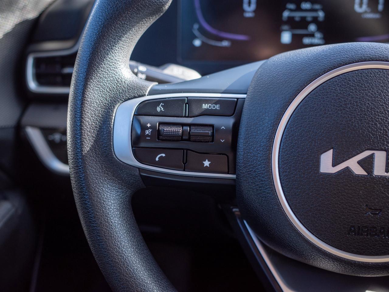 2023 Kia Sportage LX -  Parking Guidance, Perimeter Alarm Photo