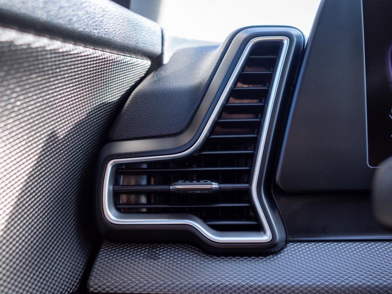 2023 Kia Sportage LX -  Parking Guidance, Perimeter Alarm Photo